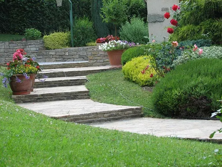 allée jardinwebp